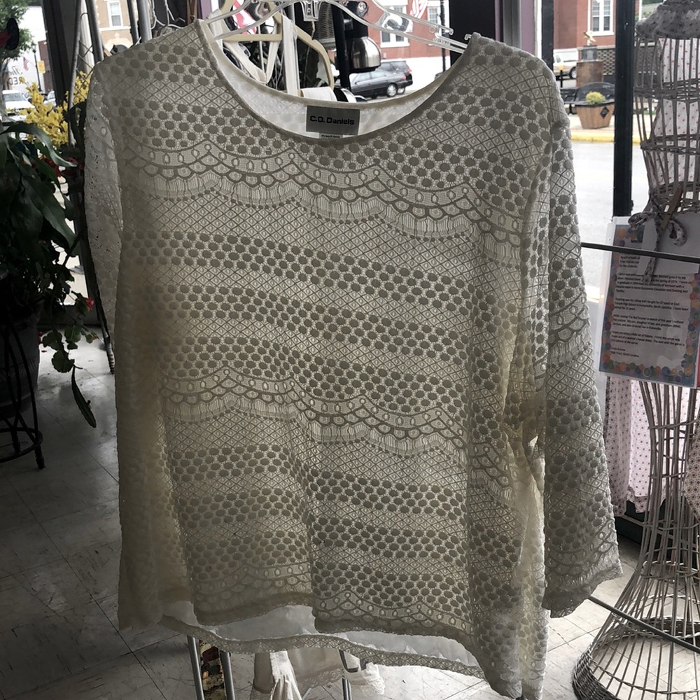 CD Daniel’s white Lace blouse
